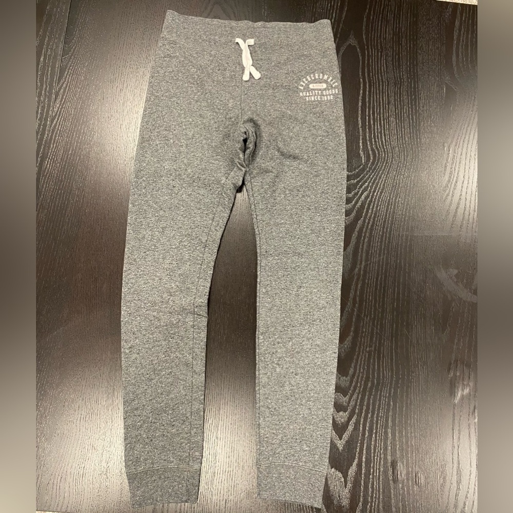 Abercrombie Kids girls slim fitting joggers, size 11/12